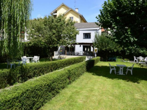 Отель Hotel Les Terrasses  Анси